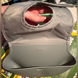 Oxo silicone fabric travel bib gray baby toddler